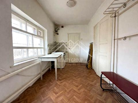 будинок за адресою Володимира Винниченка вул. (Свердлова)