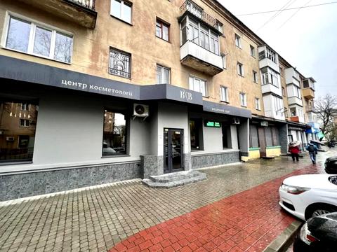 комерційна за адресою Бельведерська вул., 53