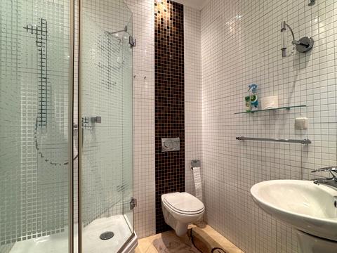 квартира за адресою В'ячеслава Чорновола вул., 25