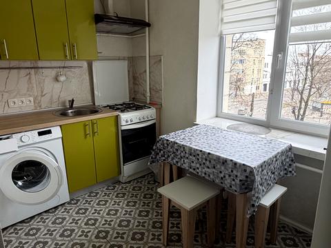 квартира за адресою Кирилівська вул. (Фрунзе), 117