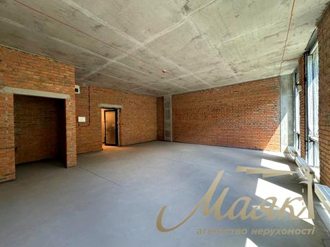 комерційна за адресою Василя Тютюнника вул. (Анрі Барбюса), 39