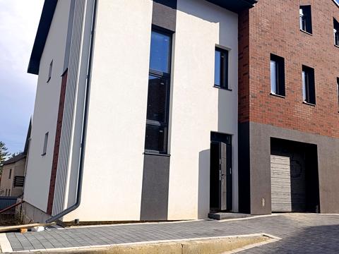 дом по адресу Василия Стуса ул.