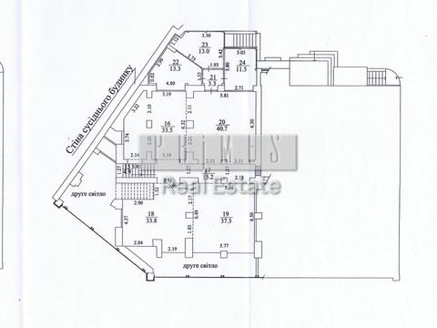 комерційна за адресою Басейна вул., 11