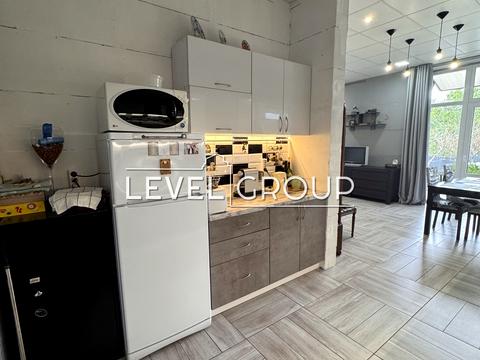 дом по адресу Дзвінкова