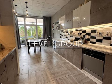 дом по адресу Дзвінкова