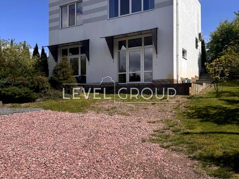 дом по адресу Дзвінкова