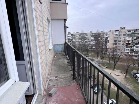 квартира за адресою Мілютенка вул., 9