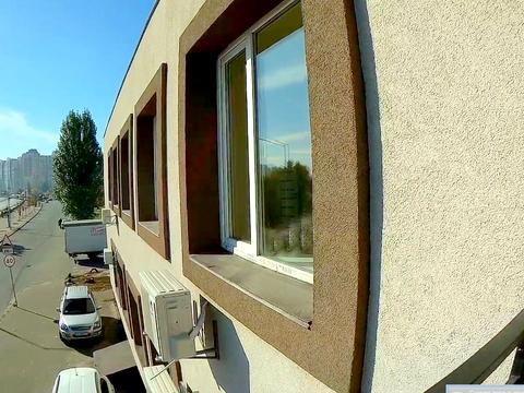 комерційна за адресою Прирічна вул., 5