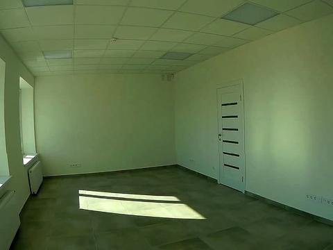 комерційна за адресою Прирічна вул., 5