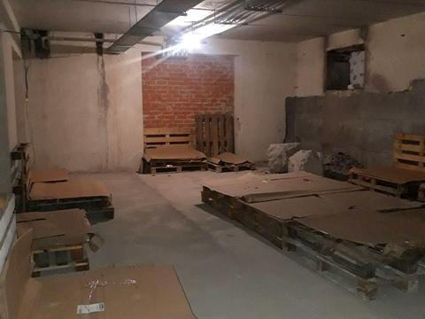 комерційна за адресою Європейська вул., 2