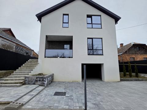 дом по адресу Николая Стаховского ул. (Суворова), 20