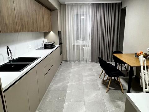 квартира за адресою Вишняківська вул., 13