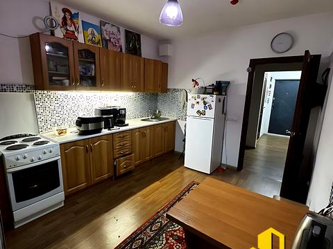 квартира по адресу Софии Русовой ул., 5-Б