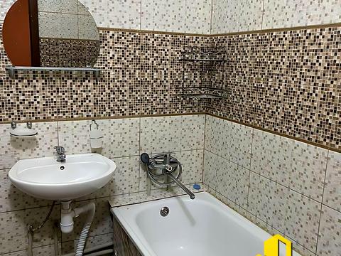 квартира по адресу Софии Русовой ул., 5-Б