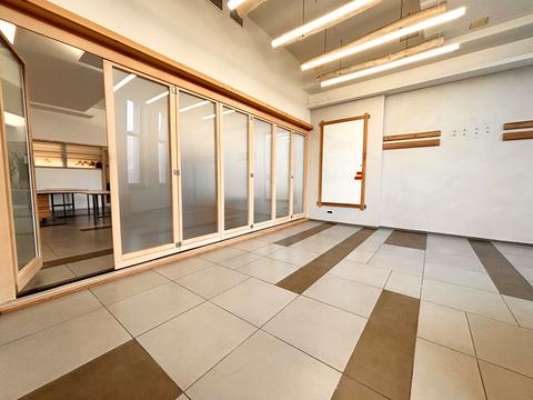 коммерческая по адресу Крутогорный спуск (Рогалёва), 12-Б