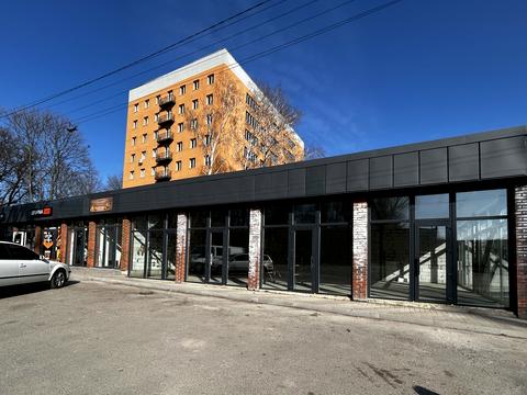 комерційна за адресою Богдана Хмельницького просп. (Героїв Сталінграда), 229