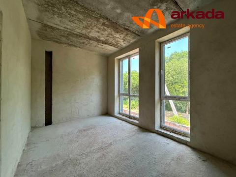 будинок за адресою Івасюка вул.