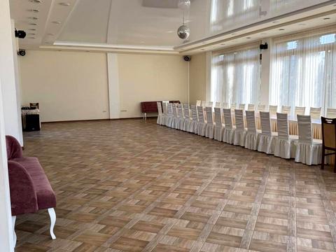 комерційна за адресою Сонячна, 1