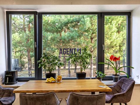 дом по адресу Квітнева