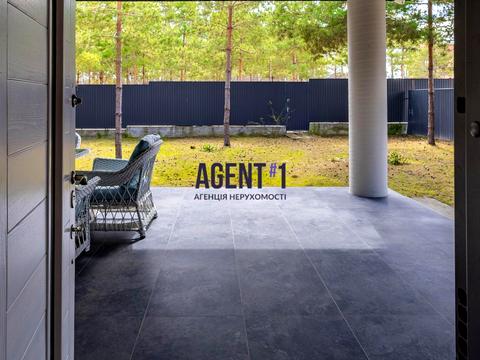 дом по адресу Квітнева