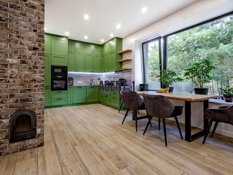 дом по адресу Квітнева