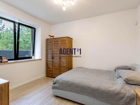 дом по адресу Квітнева