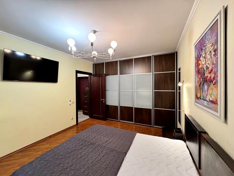 квартира за адресою Федора Ернста вул., 12