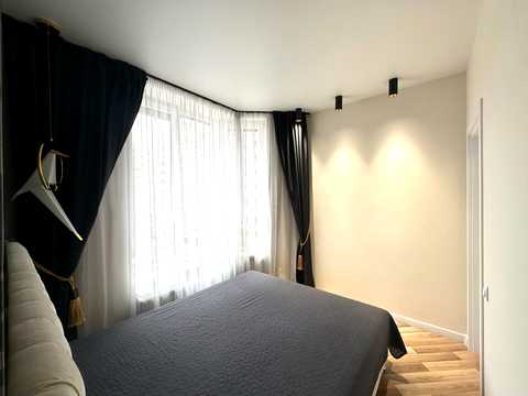 квартира за адресою Щаслива вул., 52