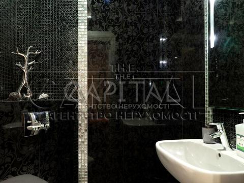 комерційна за адресою Олени Пчілки вул., 2