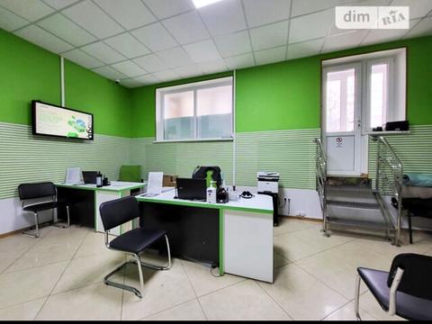 комерційна за адресою Пирогова вул., 111а