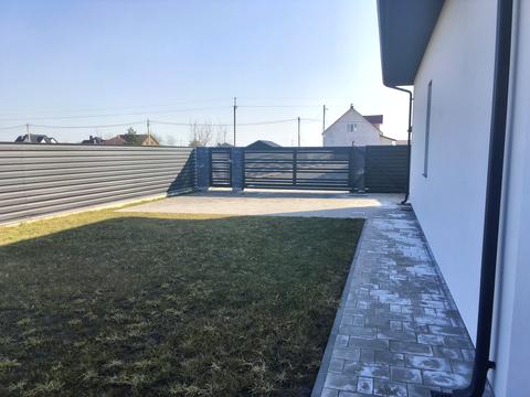 будинок за адресою Спортивна вул.