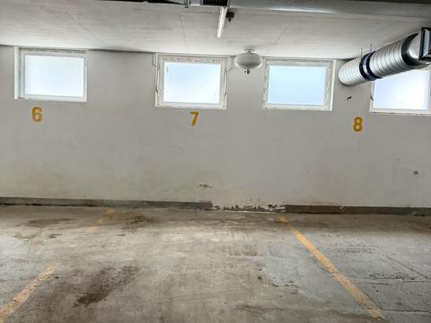 паркомісце за адресою Короля Данила вул., 20А