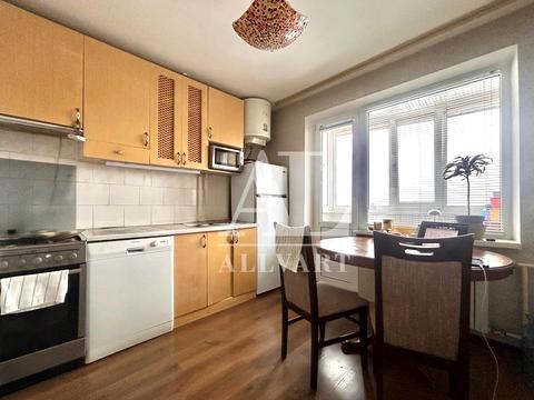 квартира по адресу Владимира Ивасюка просп. (Героїв Сталінграду), 27-А