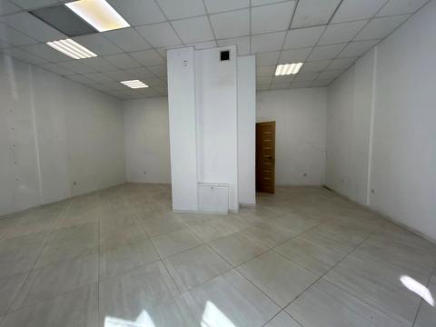 комерційна за адресою В'ячеслава Чорновола просп. (), 67-Ж