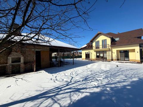 будинок за адресою Молодіжний, 6