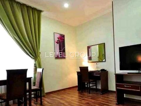 комерційна за адресою Велика Васильківська вул. (Червоноармійська), 67/7