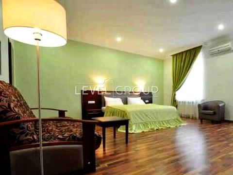 комерційна за адресою Велика Васильківська вул. (Червоноармійська), 67/7