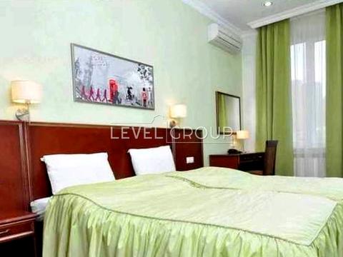 комерційна за адресою Велика Васильківська вул. (Червоноармійська), 67/7