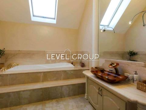 будинок за адресою Дніпровська вул., 28