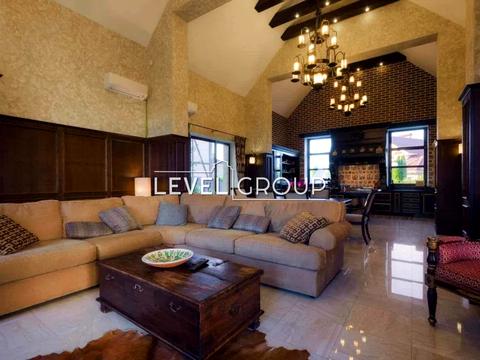 будинок за адресою Дніпровська вул., 28