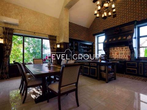 будинок за адресою Дніпровська вул., 28