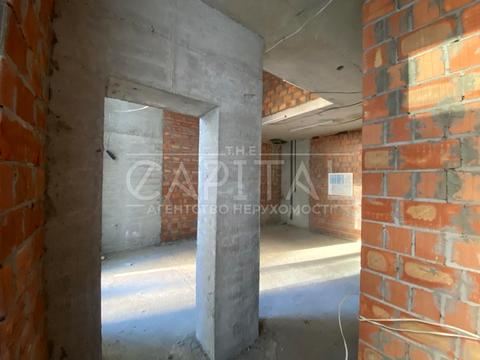 комерційна за адресою Бульварно-Кудрявська, 15А