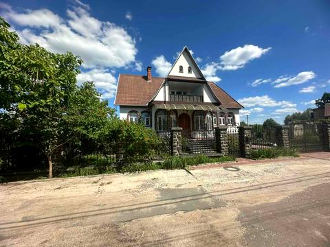 будинок за адресою Героїв вул.