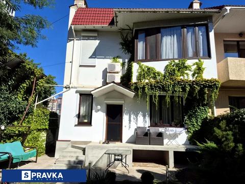 дом по адресу Педагогическая ул.