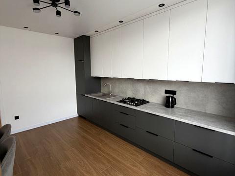 квартира по адресу Героїв Крут ул., (Будинок 3)