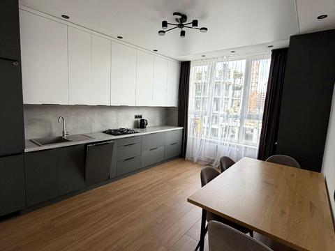 квартира по адресу Героїв Крут ул., (Будинок 3)