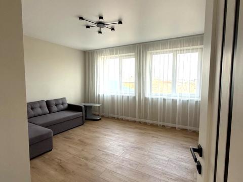 квартира за адресою Наварійська вул., 27