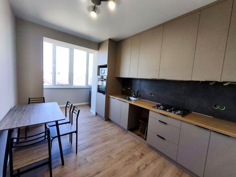 квартира за адресою Наварійська вул., 27