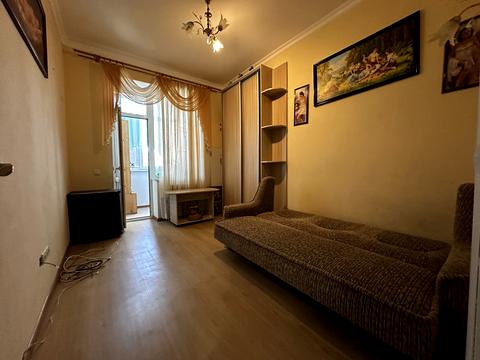 квартира по адресу Евгения Чикаленко ул., 43а
