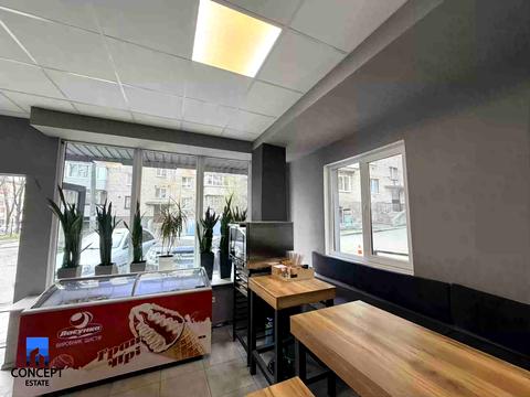 комерційна за адресою Героїв Крут вул. (Фурманова), 12-А